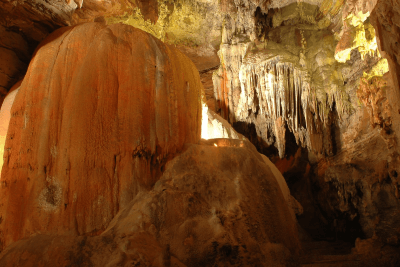 Tour Gruta de Maquiné e Cidade de Cordisburgo